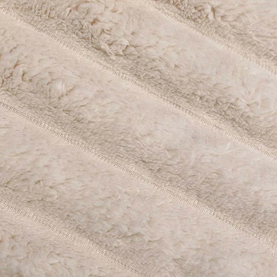 koc-bezowy-150-x-130-cm-polar-stan-nowy