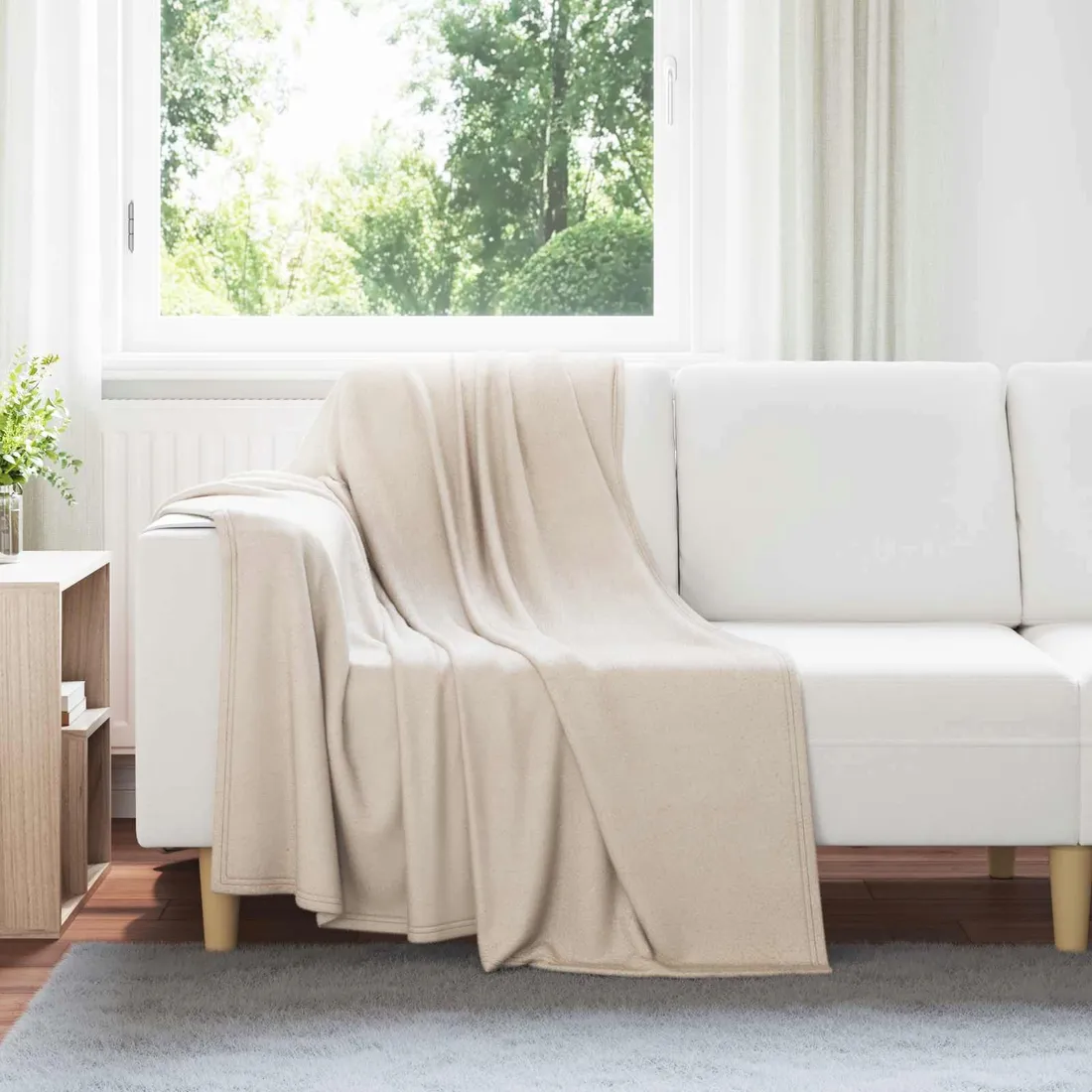 koc-bezowy-170-x-130-cm-polar