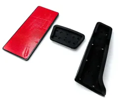 alu-nakladki-na-pedaly-toyot-crown-reiz-trd