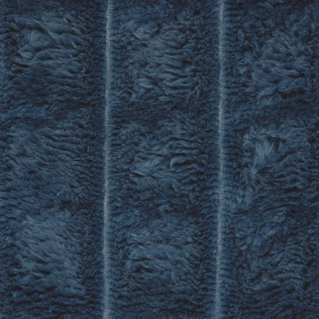 koc-granatowy-150-x-130-cm-polar
