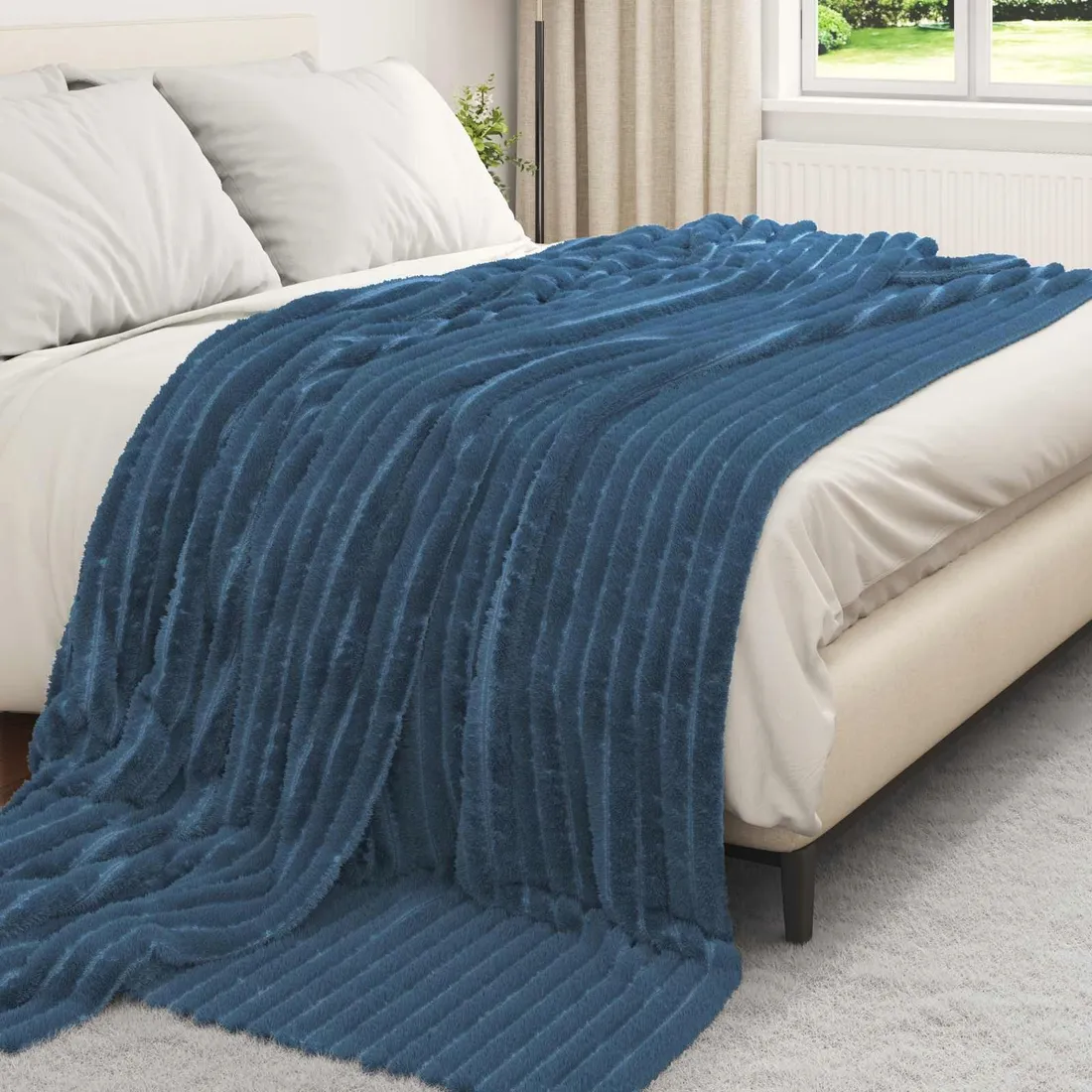 koc-granatowy-270-x-240-cm-polar-stan-nowy