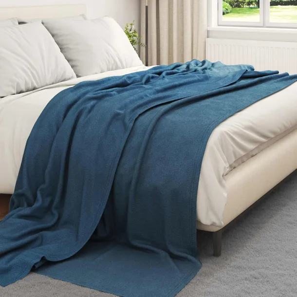 koc-granatowy-270-x-240-cm-polar-material-wykonania-polar
