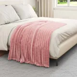 koc-rozowy-150-x-130-cm-polar-kolor-rozowy