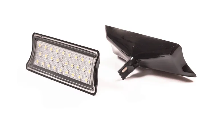 led-oswietlenie-podsufitki-wnetrza-bmw-e90-e91-e92-typ-samochodu-samochody-osobowe-samochody-dostawcze-niezdefiniowany-samochody-kempingowe-4x4-suv-producent-czesci-shr-germany