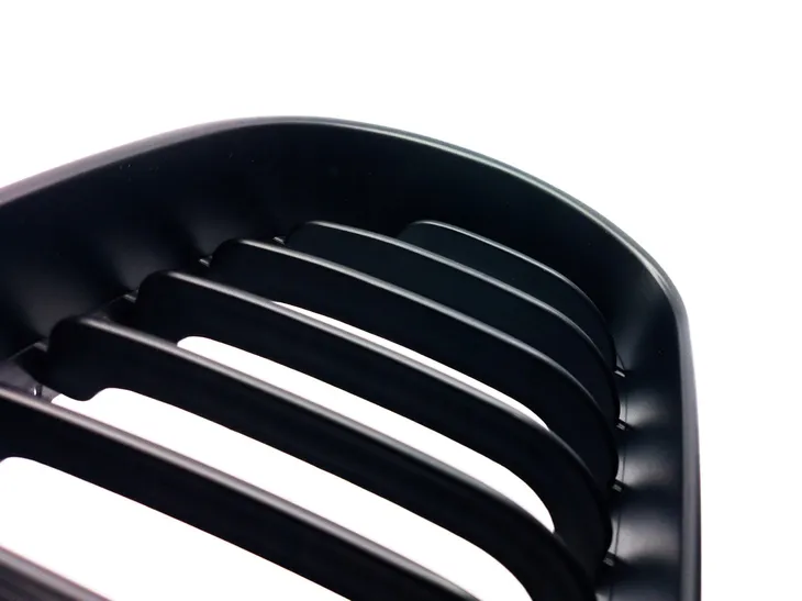 grill-nerki-bmw-e81-e82-czarny-matt-m-color-stan-opakowania-oryginalne