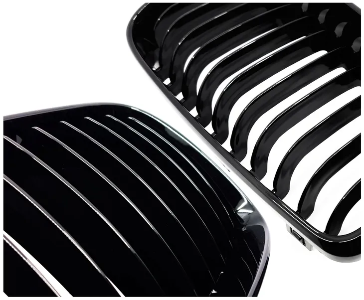 grill-nerki-bmw-e87-e88-lci-czarny-polysk-numer-katalogowy-oryginalu-51137166439or51137322209or51137354949or51137166440or51137322210or51137354950