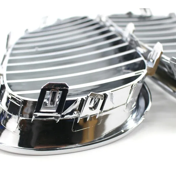 atrapa-grill-kratka-nerki-bmw-e60-e61-chrom-silver-strona-zabudowy-przod