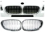 chromowane-nerki-atrapa-grill-bmw-e60-e61-bmw-5-stan-nowy-kolor-srebrny