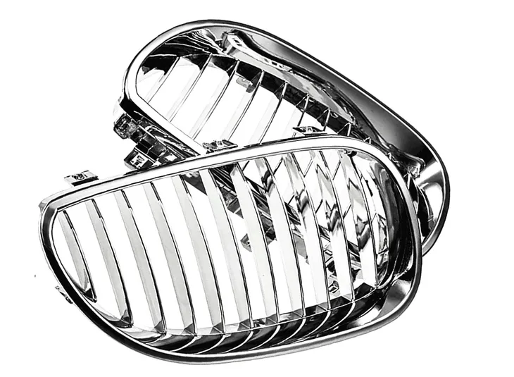 chromowane-nerki-atrapa-grill-bmw-e60-e61-bmw-5-stan-nowy-numer-katalogowy-czesci-075-nerki-w-gril-bmw-bmw-e60-e61-m5-rocznik-2003-2010-chrom-lustro-polysk