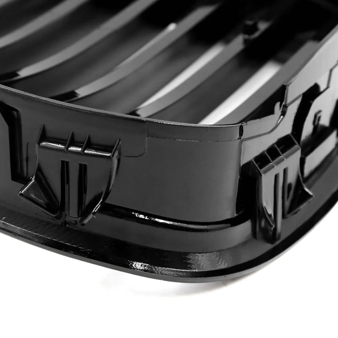 nerki-atrapa-grill-czarny-mat-matt-bmw-e60-e61-m5