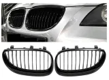 black-glossy-atrapa-grill-nerki-bmw-e60-e61-bmw-5-stan-nowy-kolor-czarny
