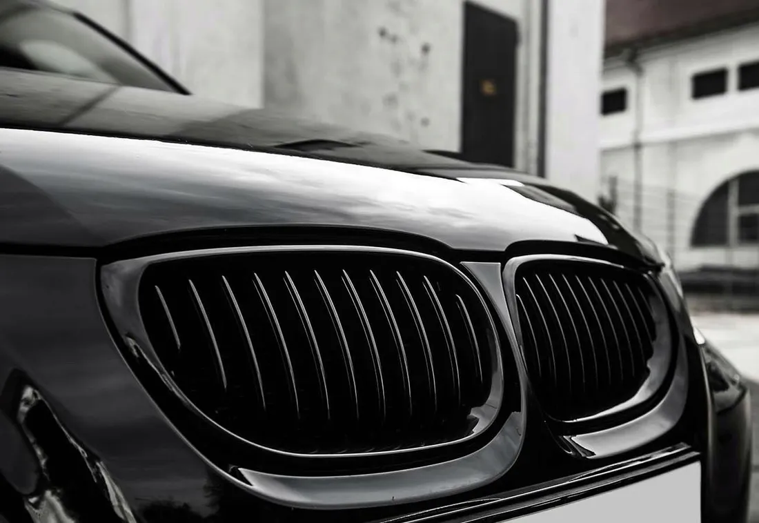 grill-nerki-bmw-e60-e61-2003-2010-czarny-polsyk