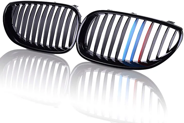 nerki-atrapa-grill-czarny-polysk-do-bmw-e60-e61-m5-stan-opakowania-oryginalne