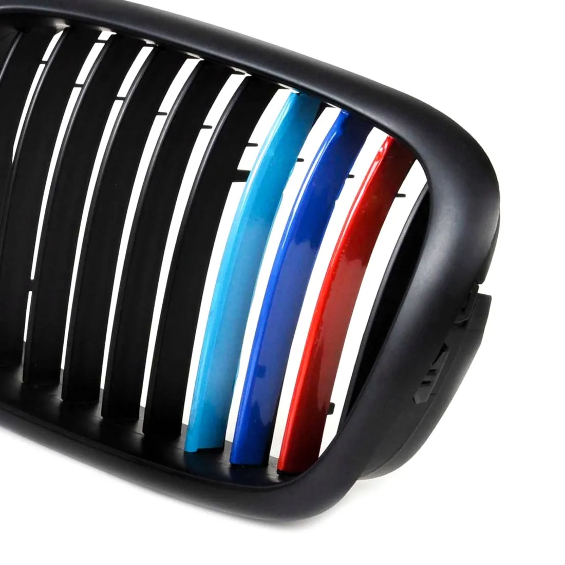black-matte-atrapa-grill-nerki-bmw-5-e39-lift-00-