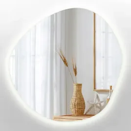 lustro-nieregularne-led-premium-wiszace-do-salonu