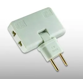 listwa-zasilajaca-3-gniazdowa-plaska-slim-180-adapter-us-eu-3-stars