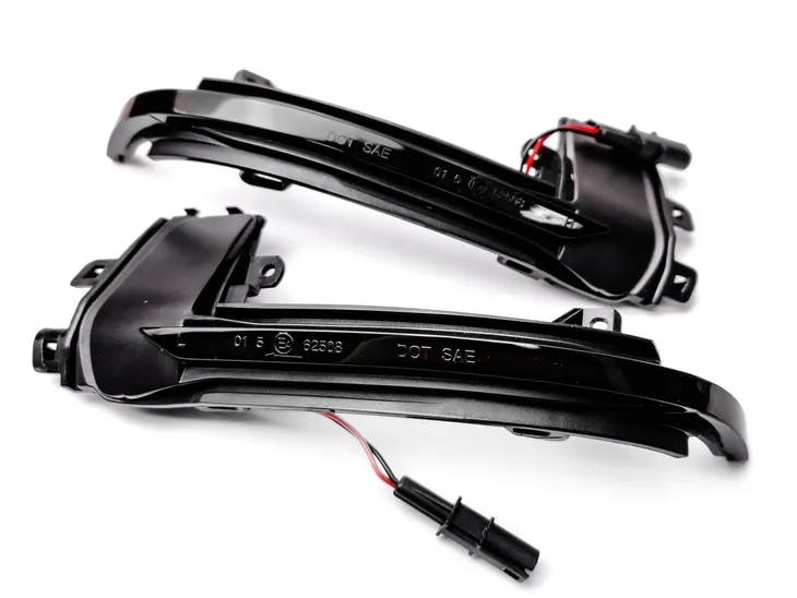 dynamic-kierunkowskazy-audi-a4-b8-2010-2015-numer-katalogowy-czesci-audi-a4-b8-2010-2015