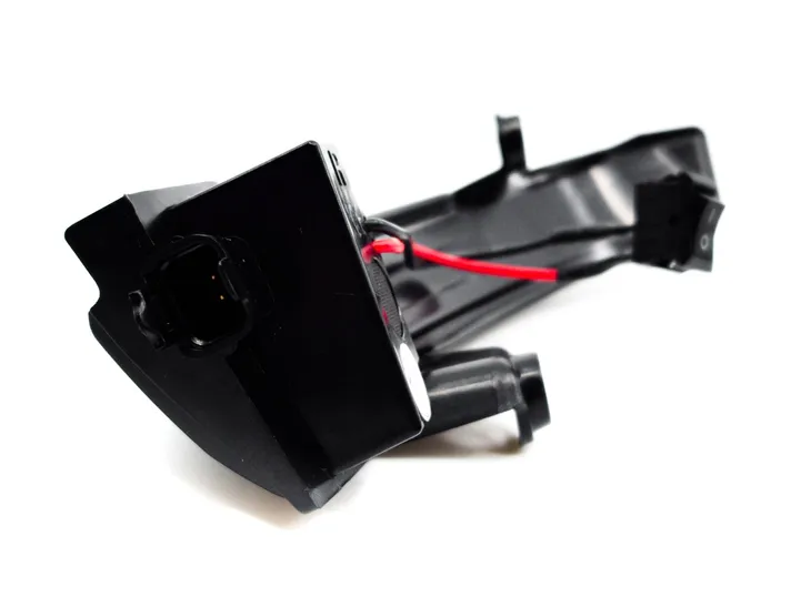 dynamiczne-kierunkowskazy-renault-megane-mk4-stan-nowy-informacje-dodatkowe-zarowki-w-zestawie-oprawy-zarowek-w-zestawie