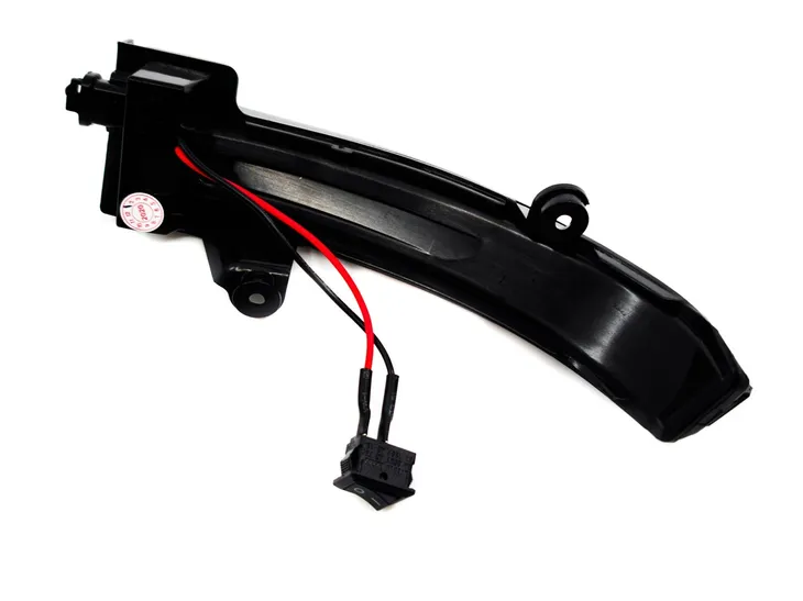 dynamiczne-kierunkowskazy-renault-megane-mk4-stan-nowy-numer-katalogowy-czesci-megane-iv-4-mk4-2015-dzis