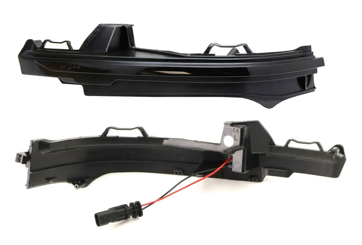 dynamic-led-kierunkowskazy-lusterka-audi-q5-2018-numer-katalogowy-czesci-audi-q5-po-2018r