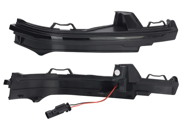 dynamic-led-kierunkowskazy-lusterka-audi-q5-2018-produkt-wprowadzony-do-obrotu-na-terenie-ue-przed-13-12-2024-tak