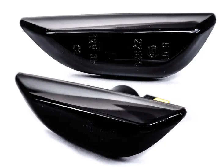 dynamiczne-kierunkowskazy-opel-astra-k-2015-dzis-stan-nowy-jakosc-czesci-zgodnie-z-gvo-dbautomotive