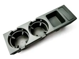 uchwyt-schowek-na-kubki-napoje-i-monety-bmw-e46