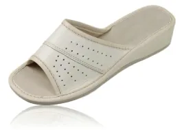kapcie-damskie-skorzane-na-koturnie-1121-38