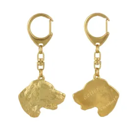 seter-angielski-laverack-pozlocony-brelok-do-kluczy-z-psem-w-pudelku-pre