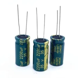 kondensator-2200uf-35v-2200uf-35v-13x20-lowesr-105c