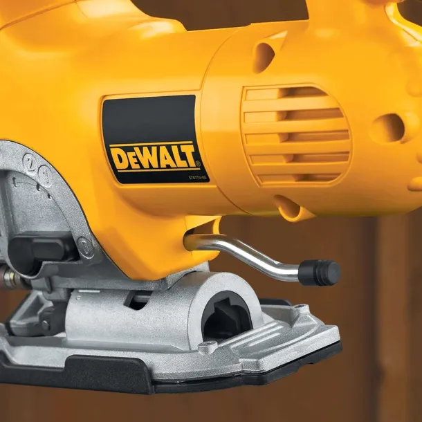 wyrzynarka-dewalt-dw331k-maksymalna-predkosc-skokowa-3100-rpm