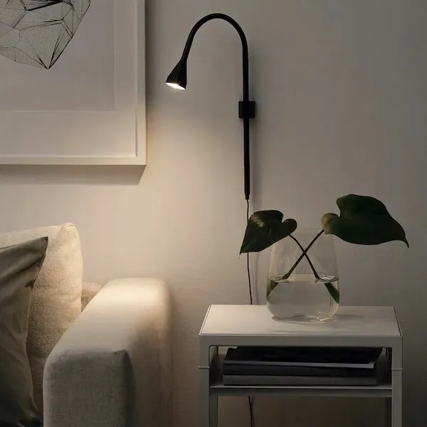 ikea-navlinge-reflektor-led-z-klamra-scienny-czarny