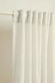 zaslona-dekoracyjna-strukturalna-140x300-dreamy-boucle-kremowa-tasma