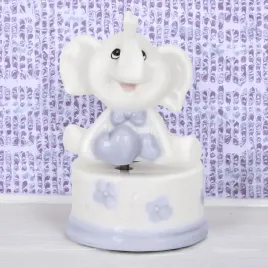na-roczek-porcelanowa-pozytywka-slonik-na-karuzeli-niebieska