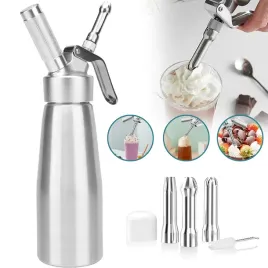 dozownik-do-bitej-smietany-syfon-do-bitej-smi