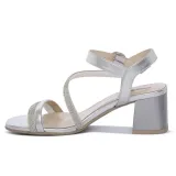 615721700-marka-nero-giardini
