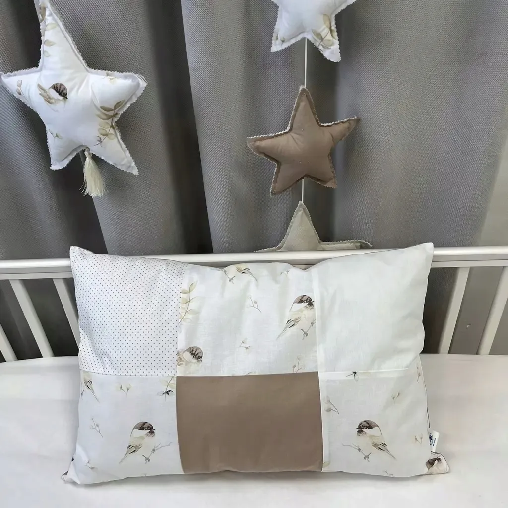 poduszka-patchwork-4060-lovely-bird-cappucino-white