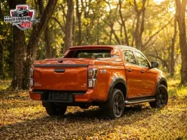 pokrywa-zabudowa-paki-fullbox-spoiler-roll-bar-isuzu-d-max-2020