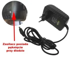 zasilacz-impulsowy-wtyczkowy-12v-15a-dc-21-55