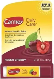 balsam-do-ust-pomadka-wisnia-carmex-daily-425-g