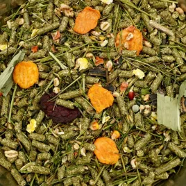 karma-dla-krolika-swinki-szynszyli-economy-19kg-ziola-owoce-warzywa-champi