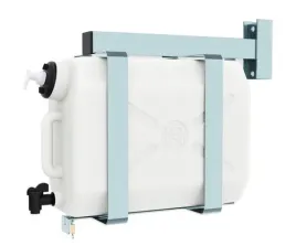 zbiornik-na-wode-do-samochodow-ciezarowych-z-ocynkowana-rama-25l