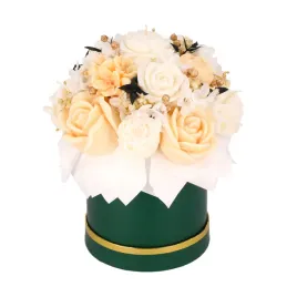 swieca-sojowa-zapachowa-bukiet-flowerbox-handmade-prezent-candela-encantada