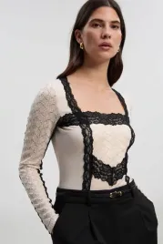 bezowe-koronkowe-body-z-czarnymi-wstawkami-karen-millen-l