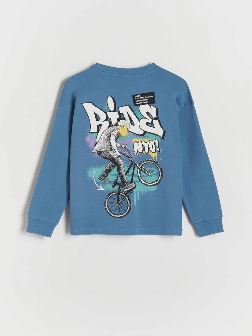 niebieska-bluza-oversize-reserved-146