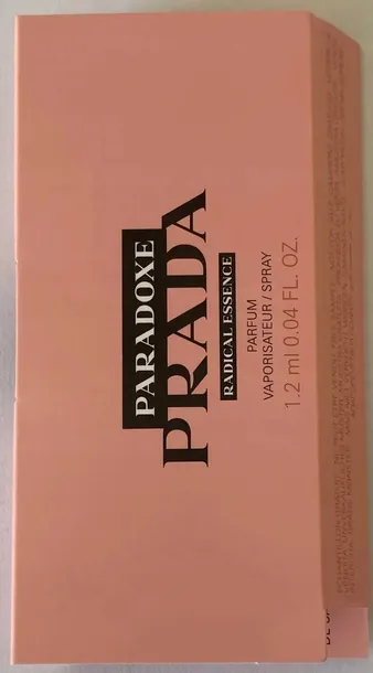 prada-paradoxe-radical-essence-parfum-12-ml