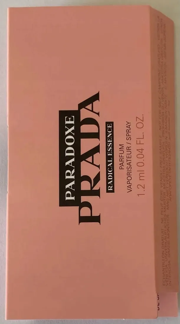 prada-paradoxe-radical-essence-parfum-12-ml