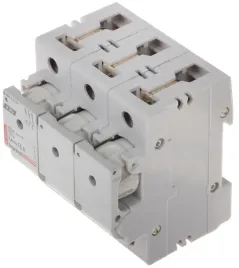 rozlacznik-bezpiecznikowy-le-606724-trojfazowy-16-a-d01-legrand