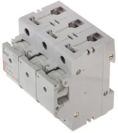 rozlacznik-bezpiecznikowy-le-606725-trojfazowy-63-a-d02-legrand