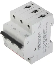 wylacznik-nadpradowy-le-419237-trojfazowy-25-a-typ-c-legrand